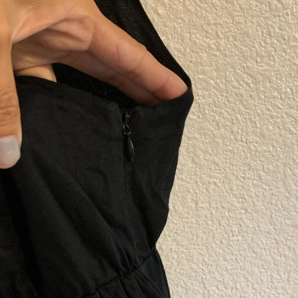 100% COTTON Gap Ruffled Dress Black Sz 8 | midi | feminine | little black dress - Picture 7 of 8